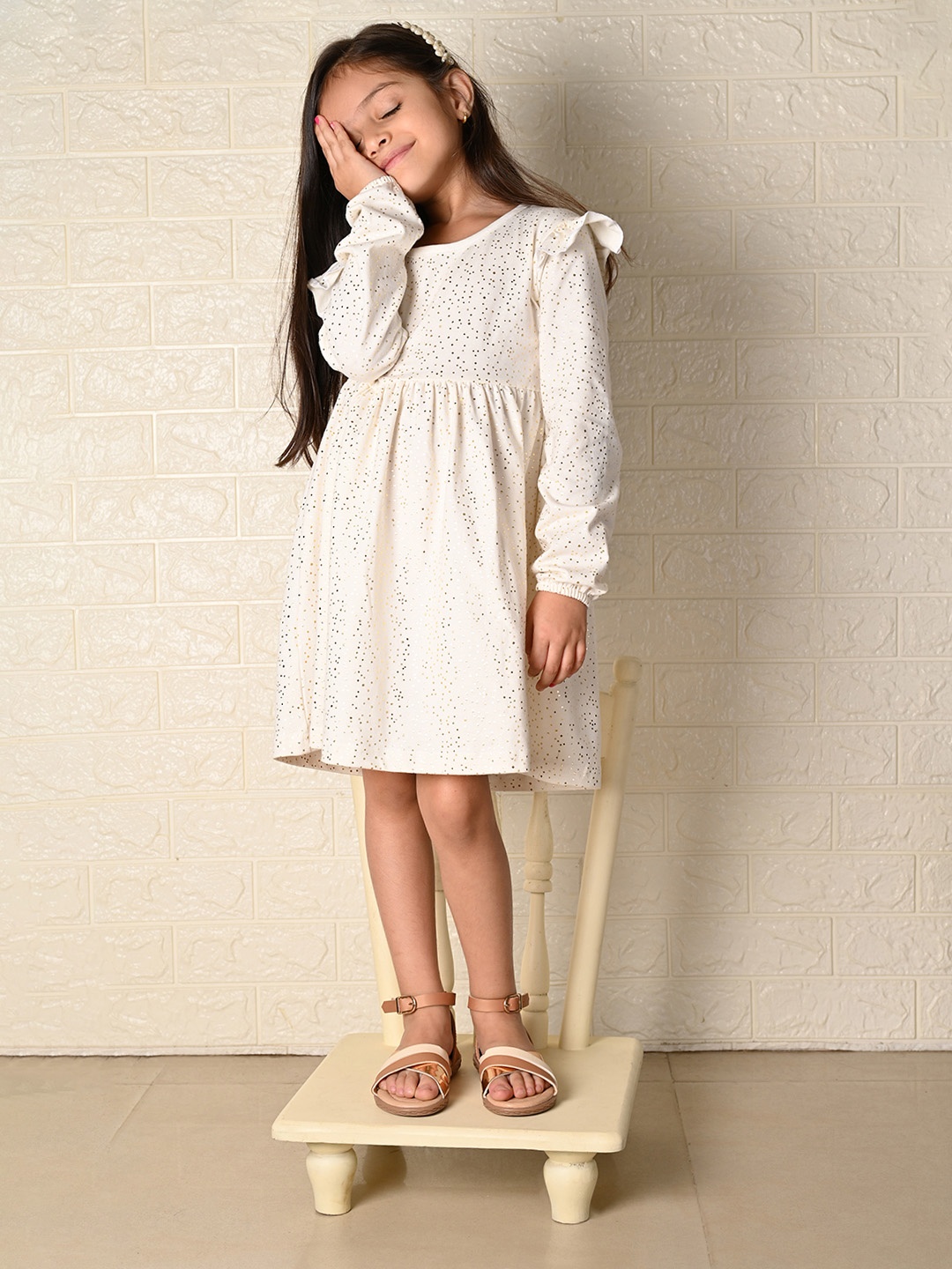 

LilPicks Girls Off White Embellished Dress