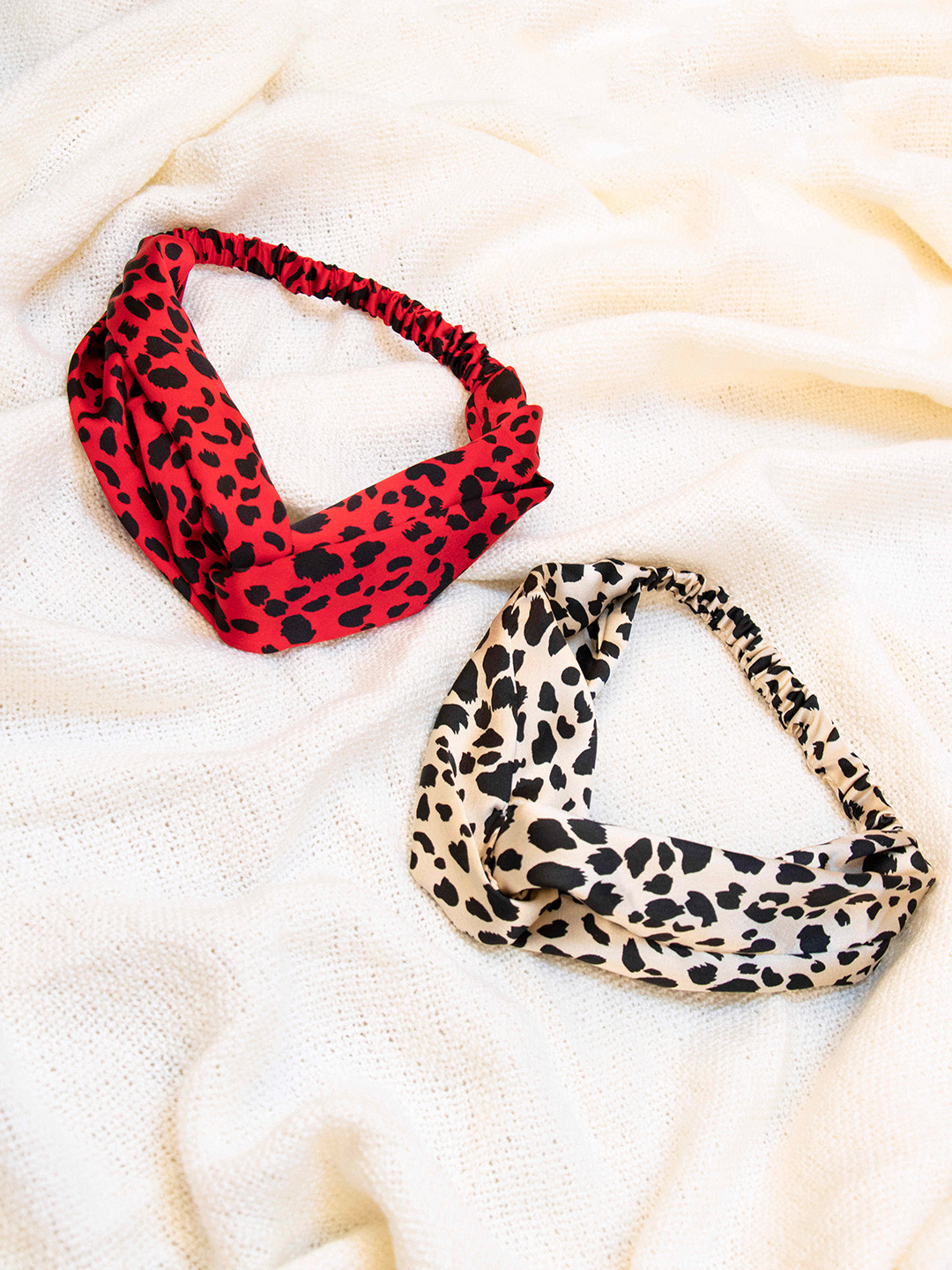 

Arendelle Women Set of 2 Off White & Red Hairband
