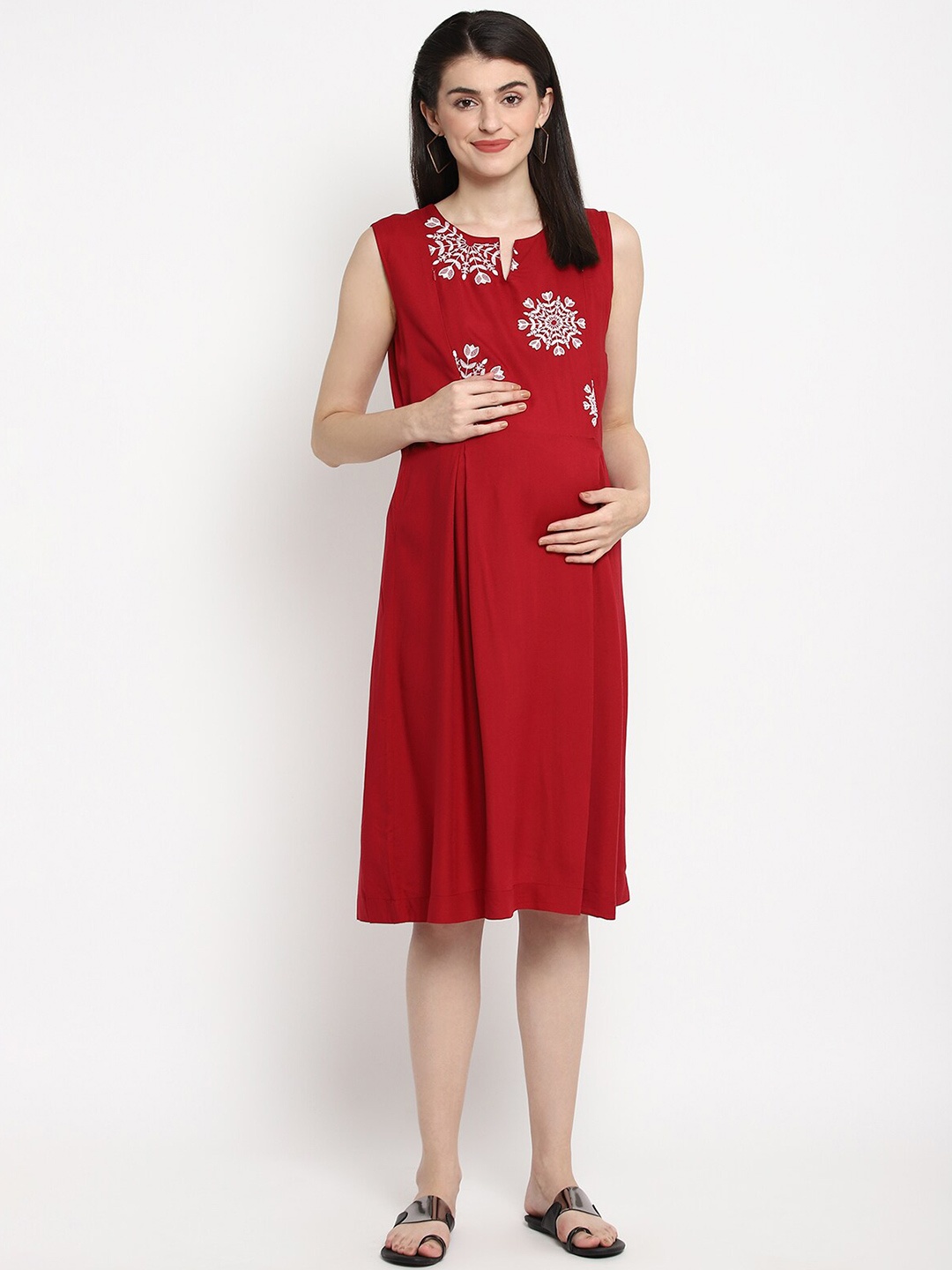 

The Vanca Red Floral Maternity Dress