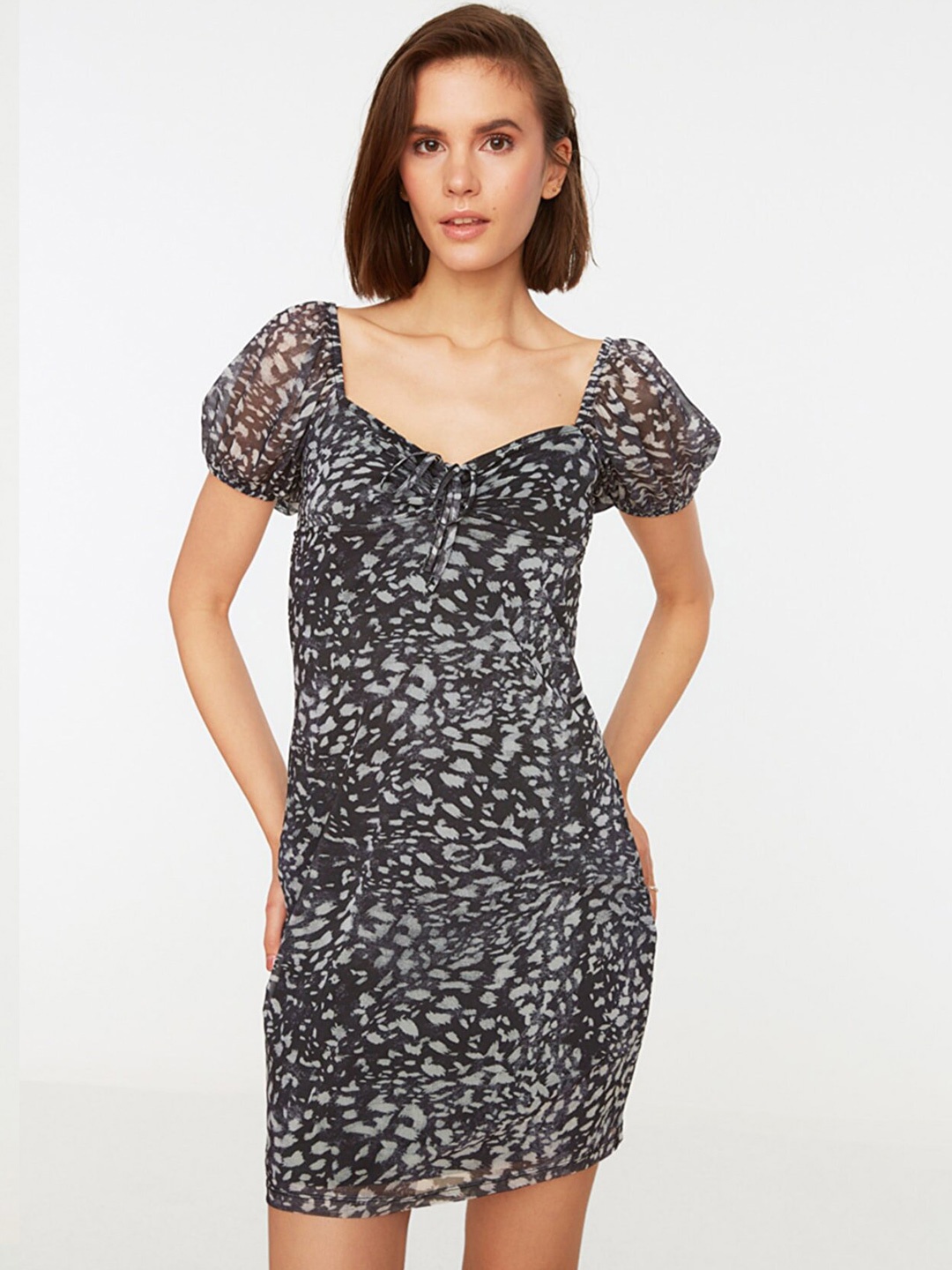 

Trendyol Navy Blue Animal Sheath Puff Short Sleeves Mini Dress