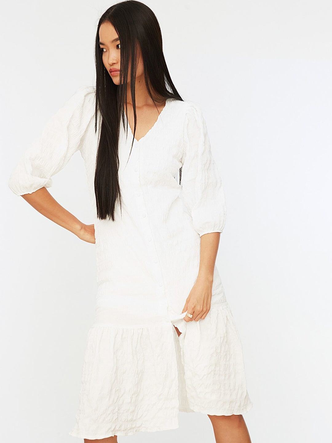 

Trendyol Women Off White Drop-Waist Dress
