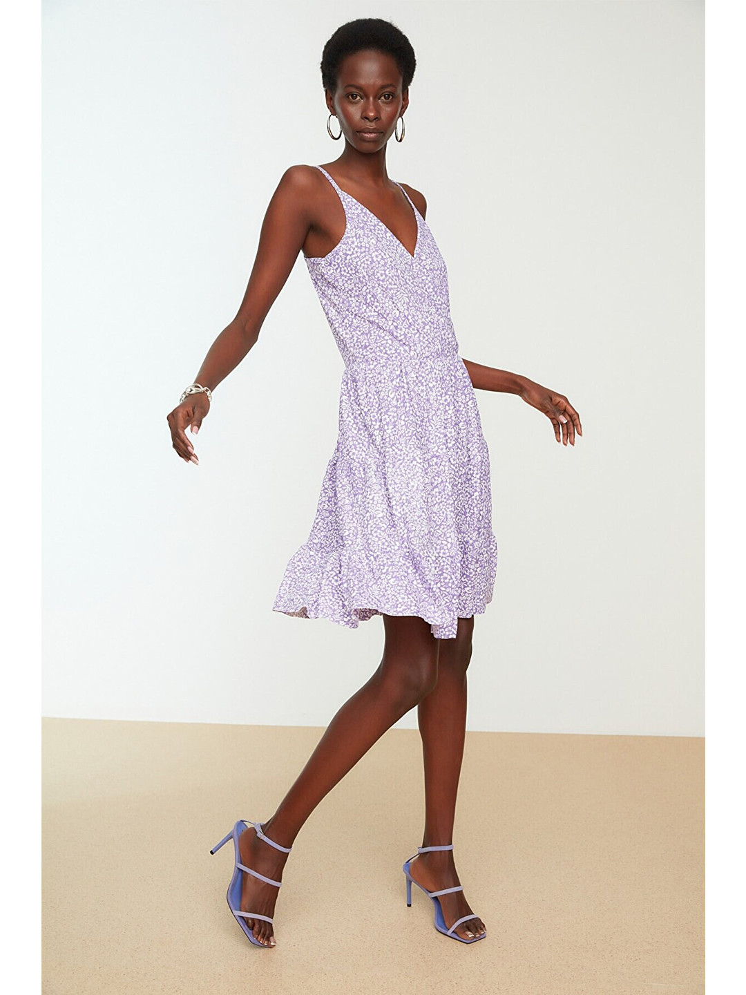 

Trendyol Violet Floral Dress
