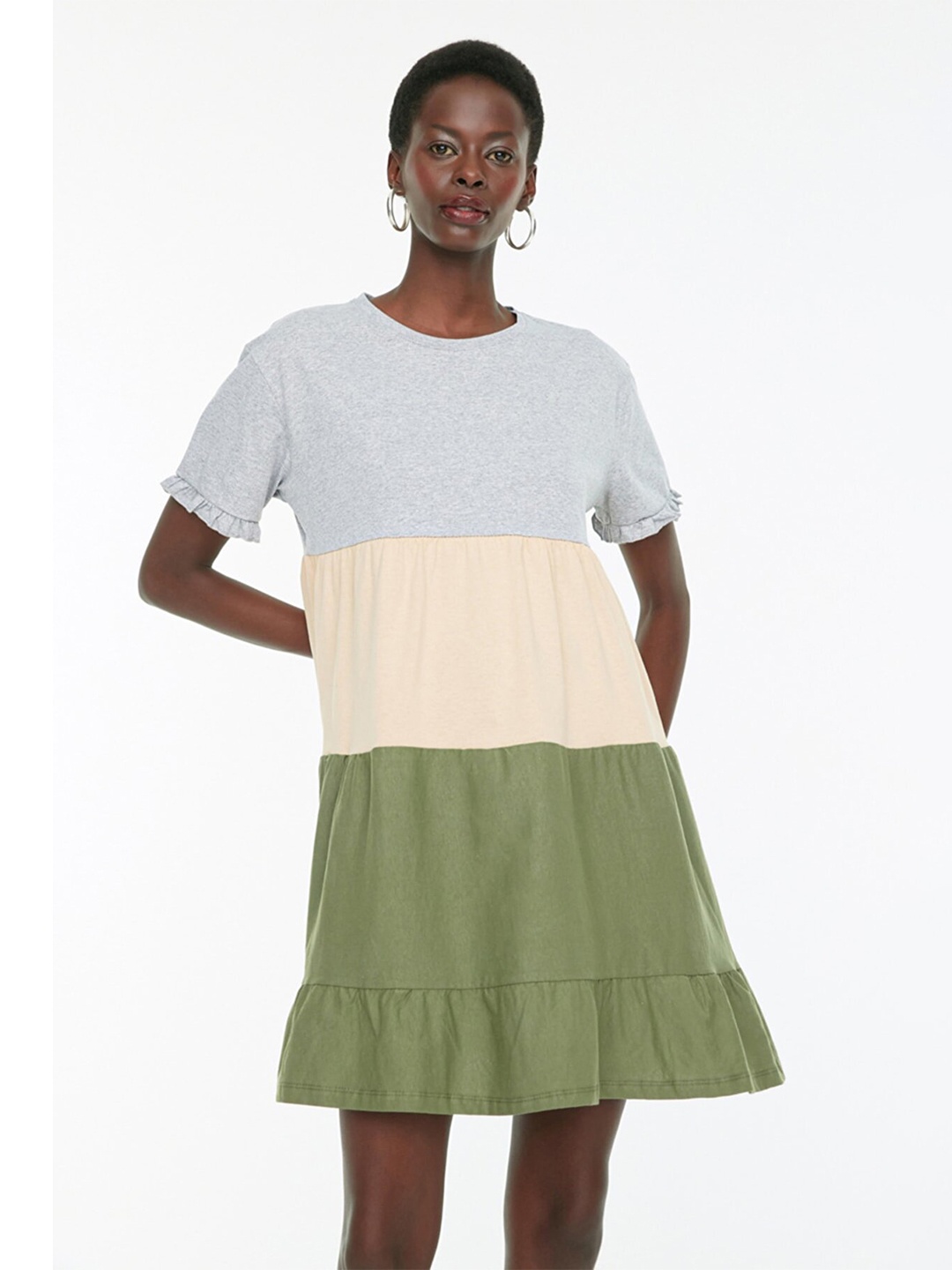 

Trendyol Women's Grey Colourblocked A-Line Dress