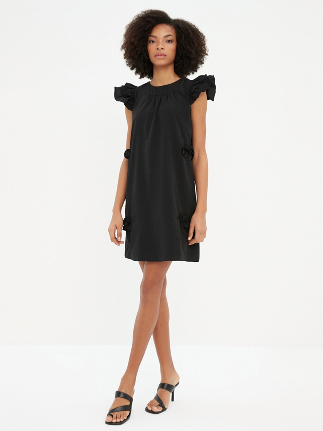 

Trendyol Women Black Solid Sheath Dress