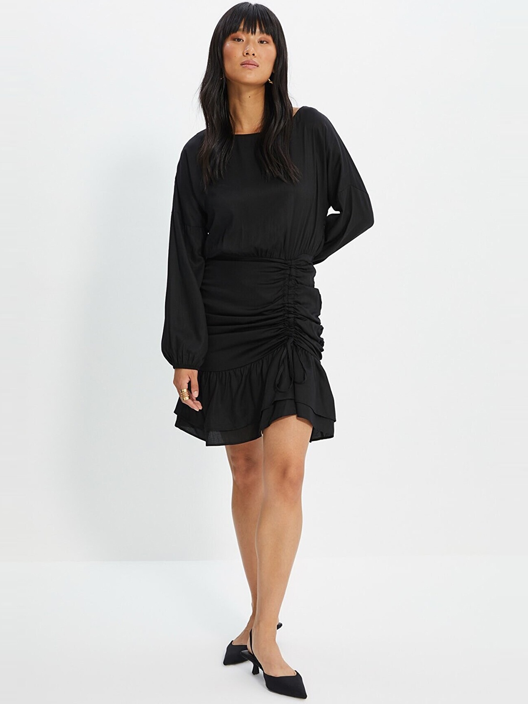 

Trendyol Women Black Solid Sheath Dress