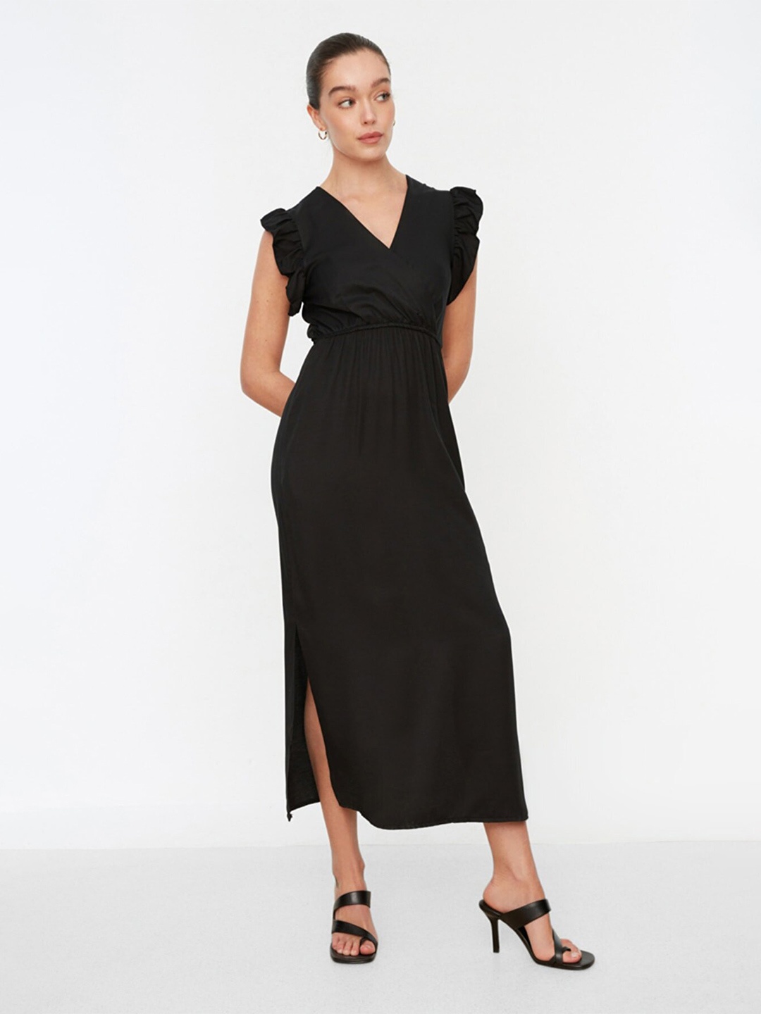 

Trendyol Women Black Solid Maxi Dress