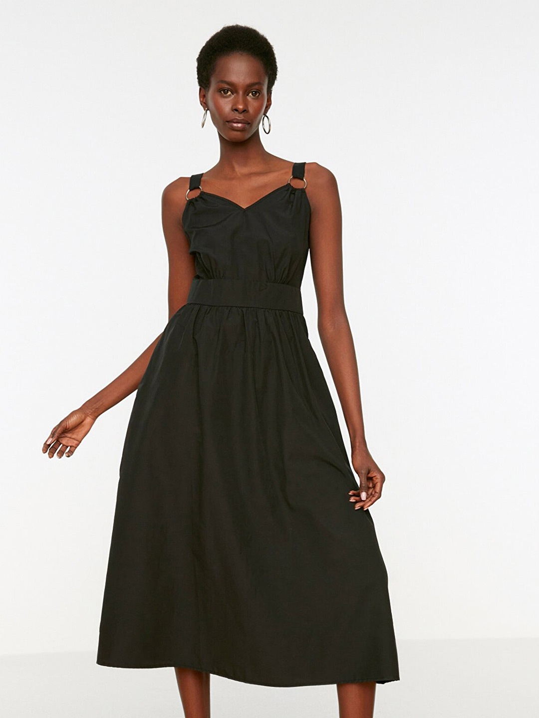 

Trendyol Black Midi Dress