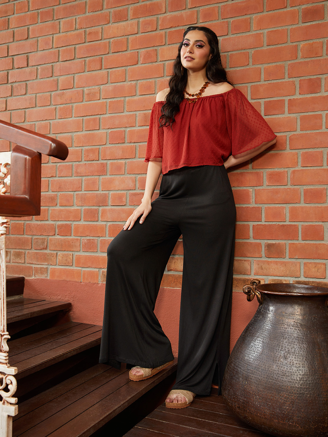 

Chemistry Women Black High-Rise knitted Trousers