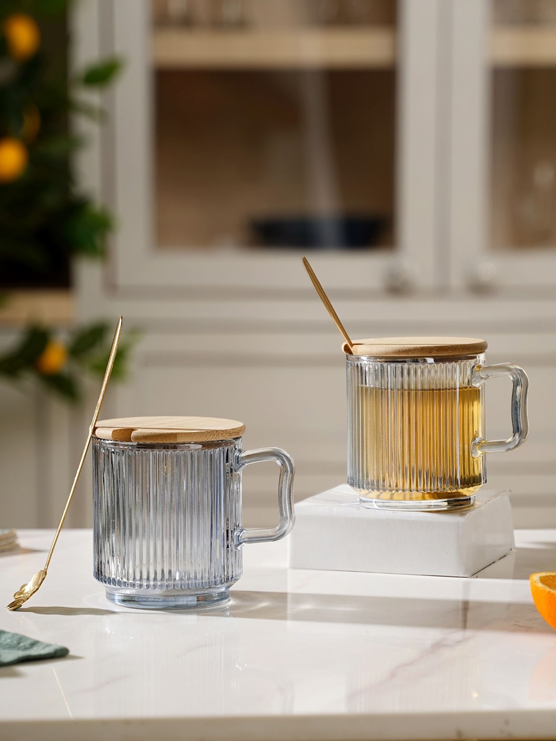 

Nestasia Set of 2 Grey Ribbed Glass Mugs With Lid & Spoon 350 ml Each