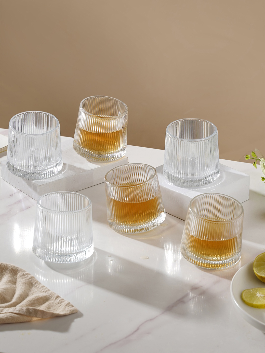 

Nestasia Set Of 6 Transparent Rotating Fluted Glasses 150ml