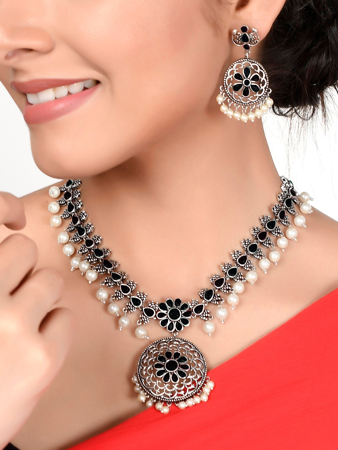 

AQUASTREET JEWELS Women Silver Plated Black Oxidised Jewellery Set