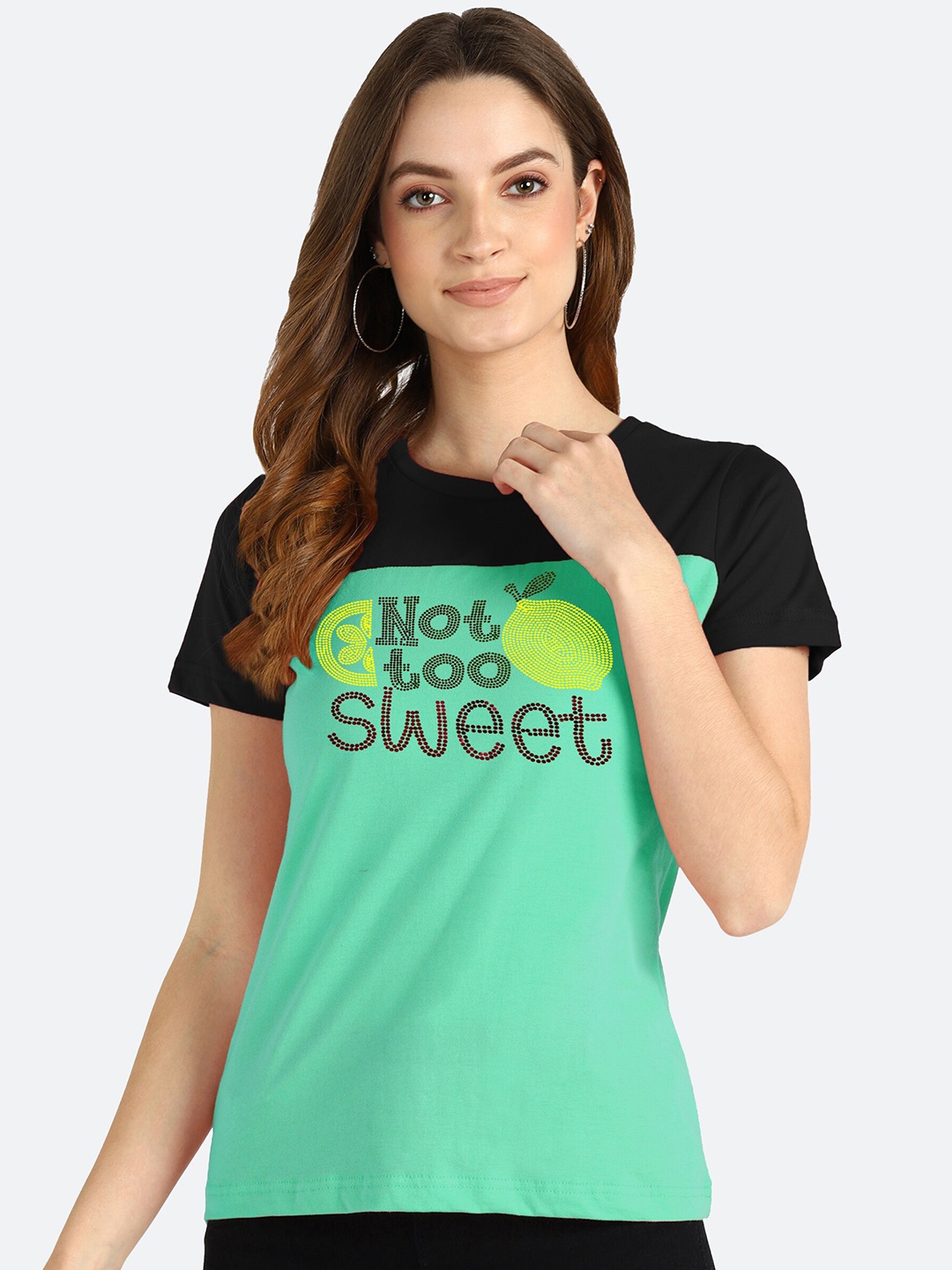 

shashvi Women Black & Green Embellished Cotton T-shirt