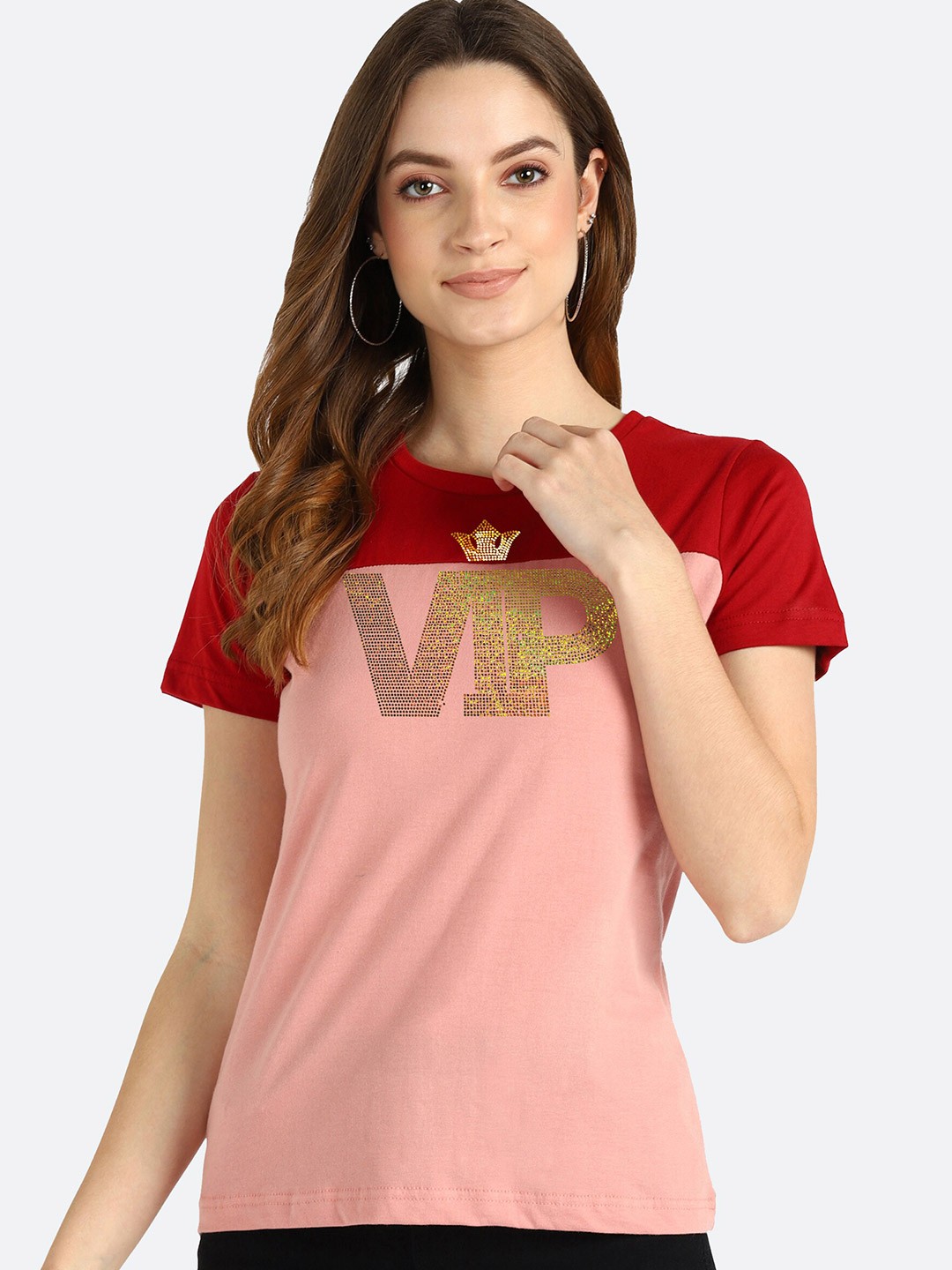 

shashvi Women Peach-Coloured & Red Colourblocked T-shirt