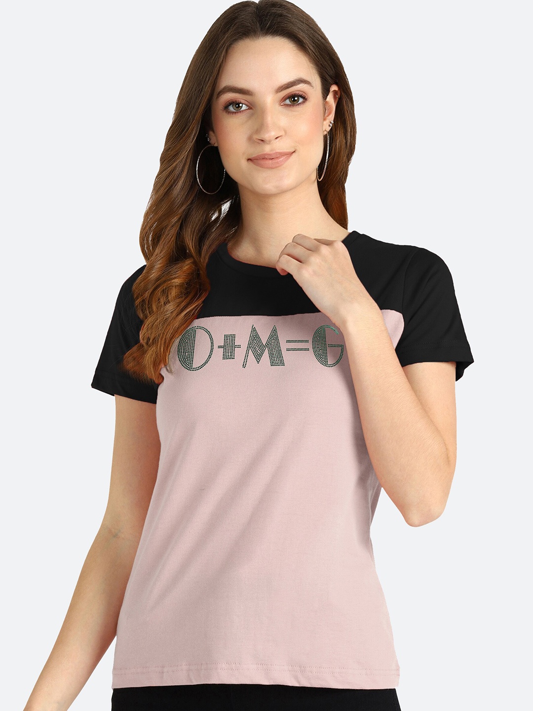 

shashvi Women Peach-Coloured & Black Colourblocked T-shirt