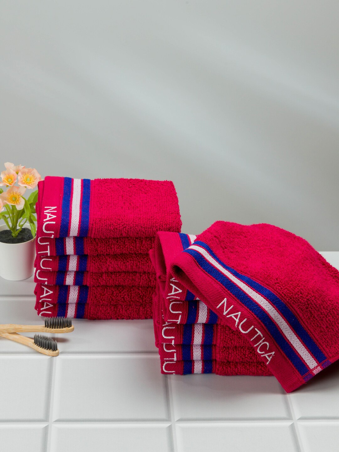 

Nautica Set Of 12 Burgundy Solid GSM 500 Face Towels
