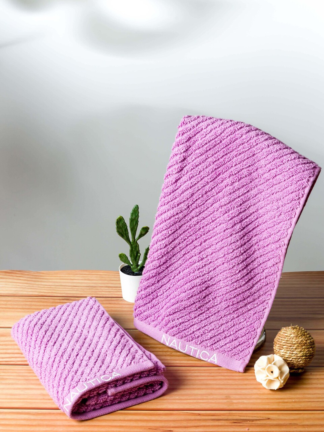 

Nautica Set of 2 Solid Pure Cotton Hand Towels, Purple