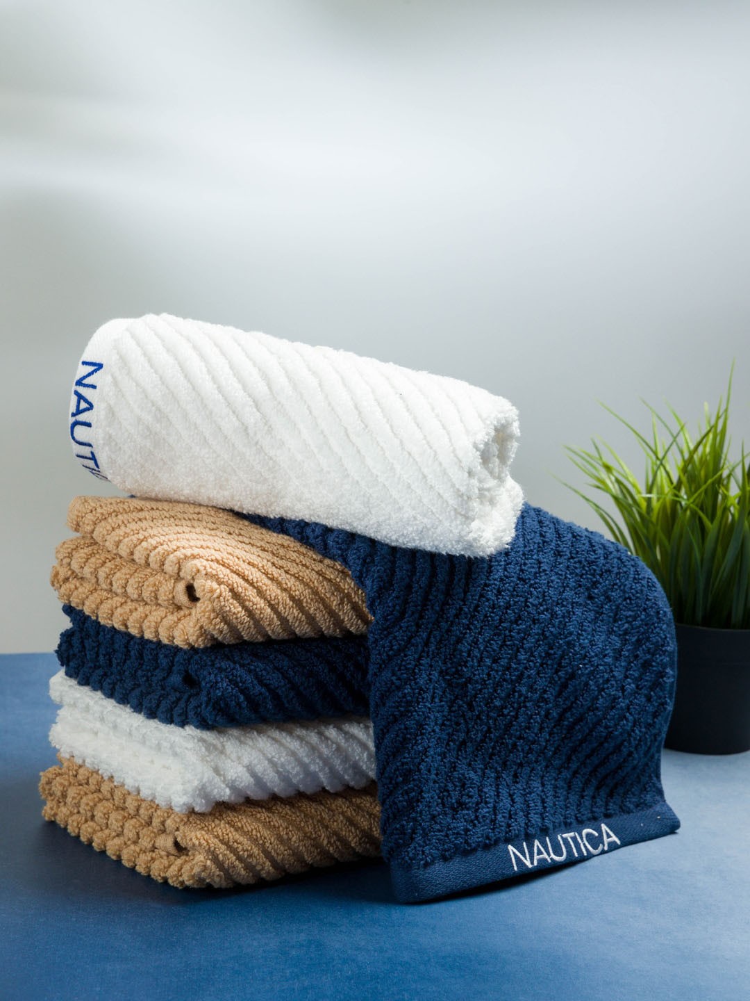

Nautica Set Of 6 Solid 500 GSM Pure Cotton Hand Towels, Multi