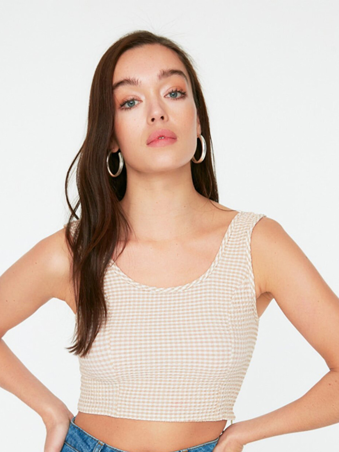 

Trendyol Women Off White & Brown Checked Sleeveless Crop Top