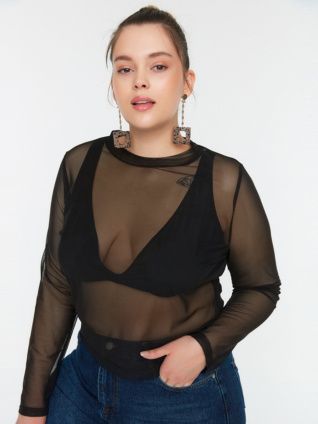 

Trendyol Plus Size Black Sheer Crop Top