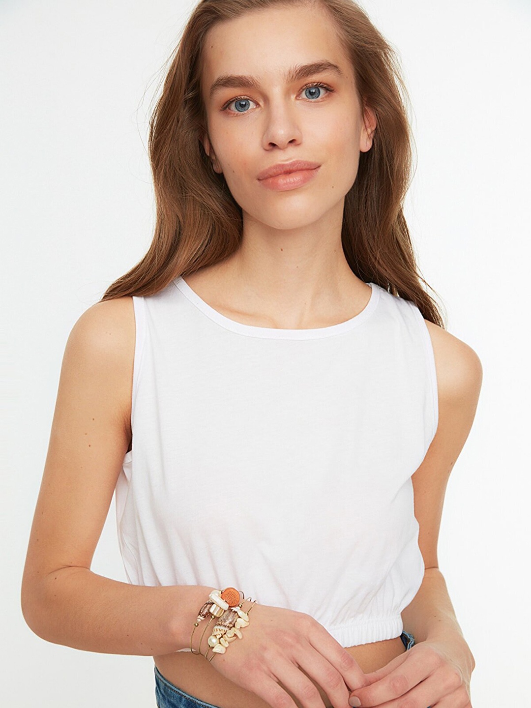 

Trendyol White Crop Top