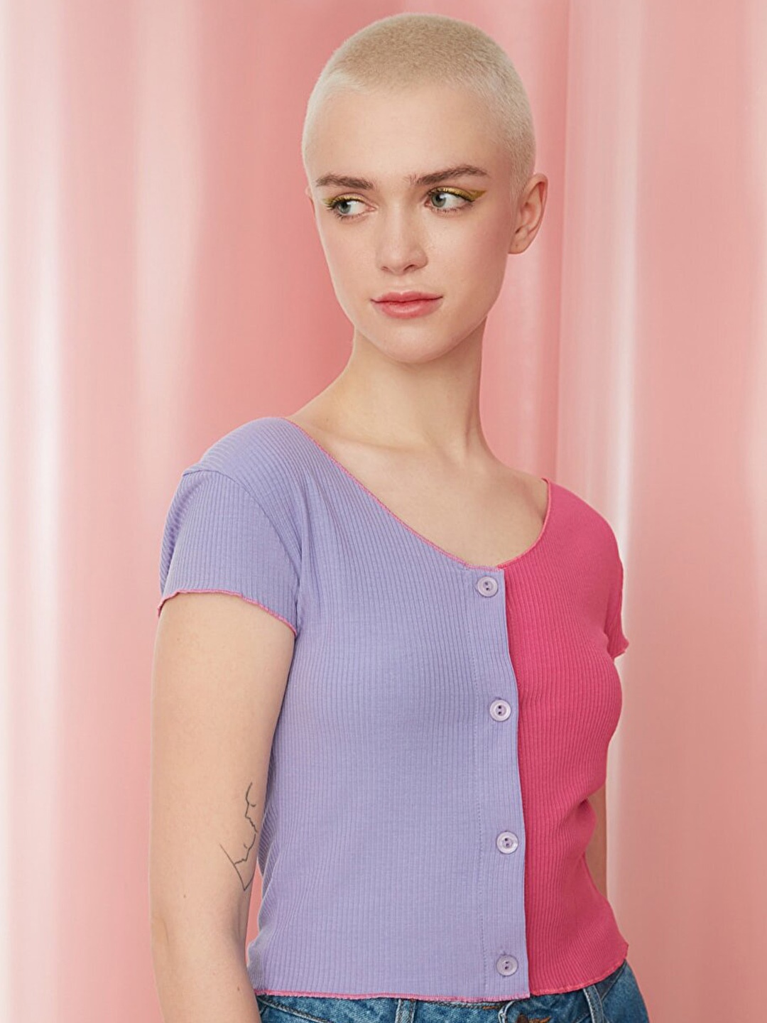 

Trendyol Purple & Pink Colourblocked Top