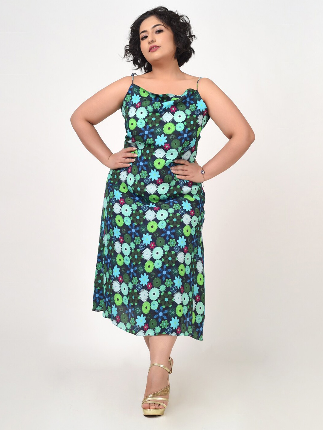 

Hencemade WOMEN Plus size Green Floral Crepe Midi Dress