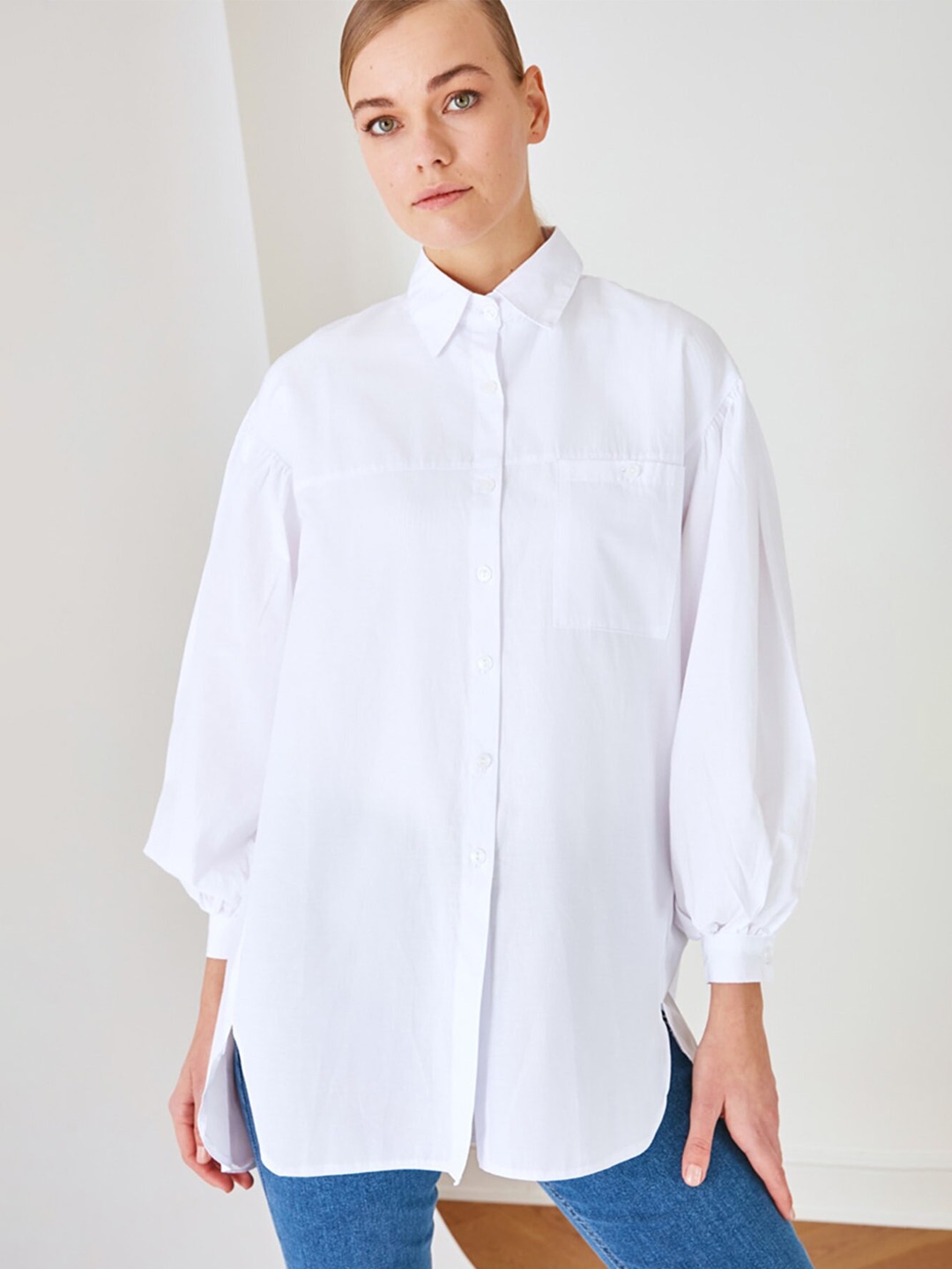 

Trendyol Women White Contemporary Casual Shirt