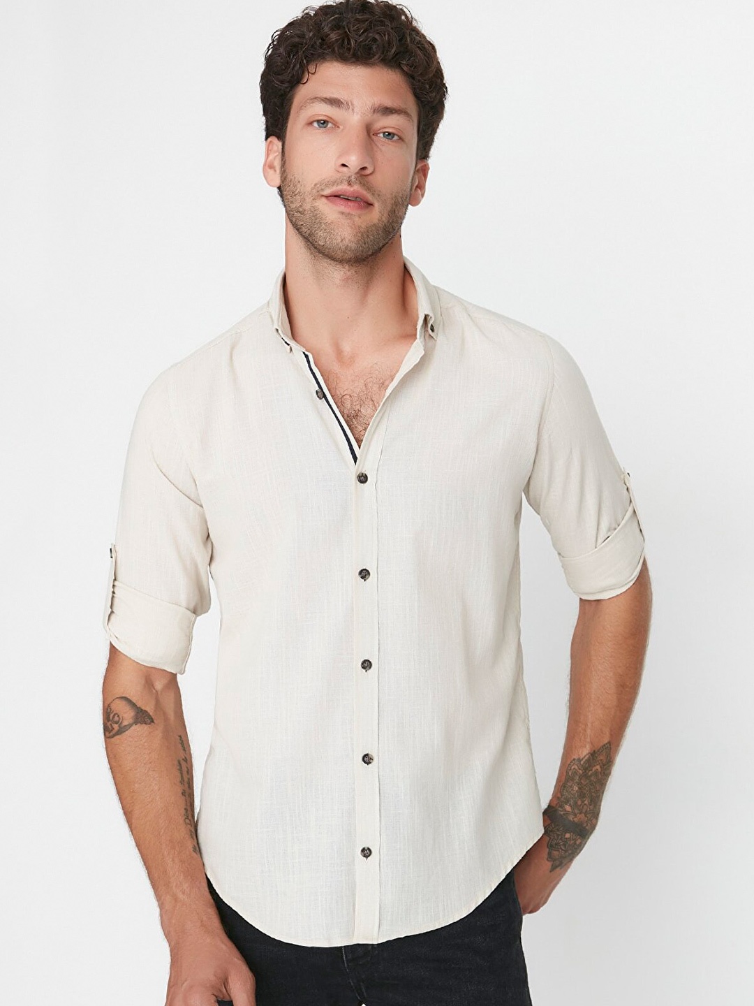 

Trendyol Men Grey Contemporary Casual Shirt