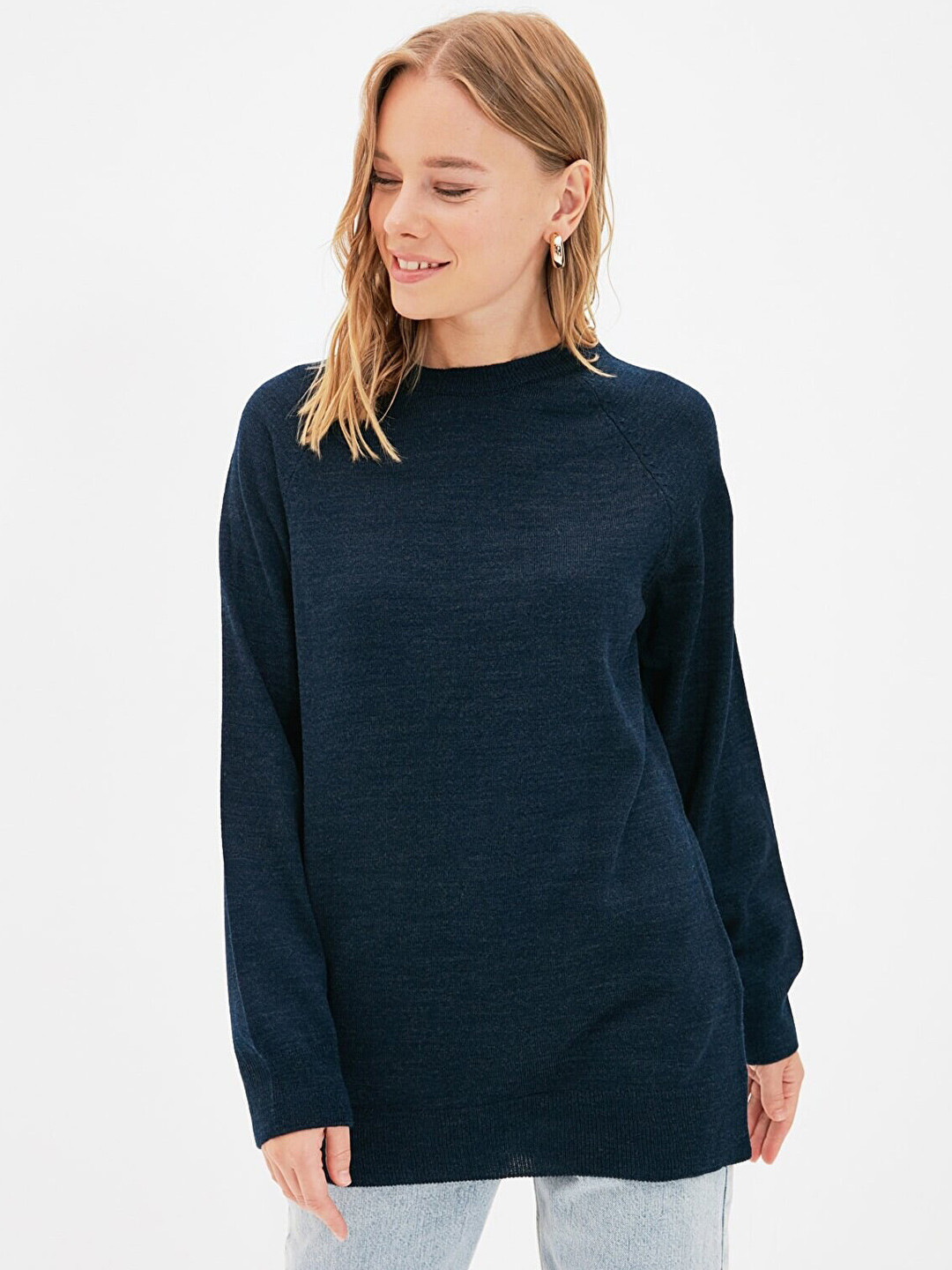 

Trendyol Women Navy Blue Pullover