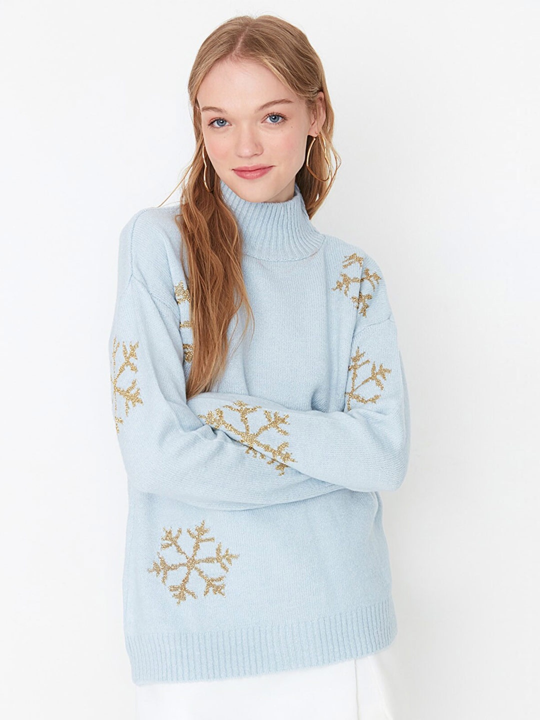 

Trendyol Women Blue Self Design Pullover