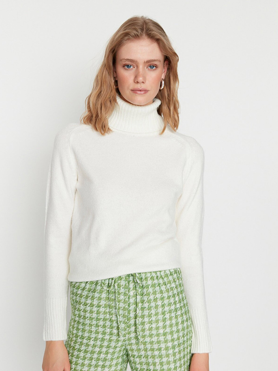 

Trendyol Women Off White Pullover
