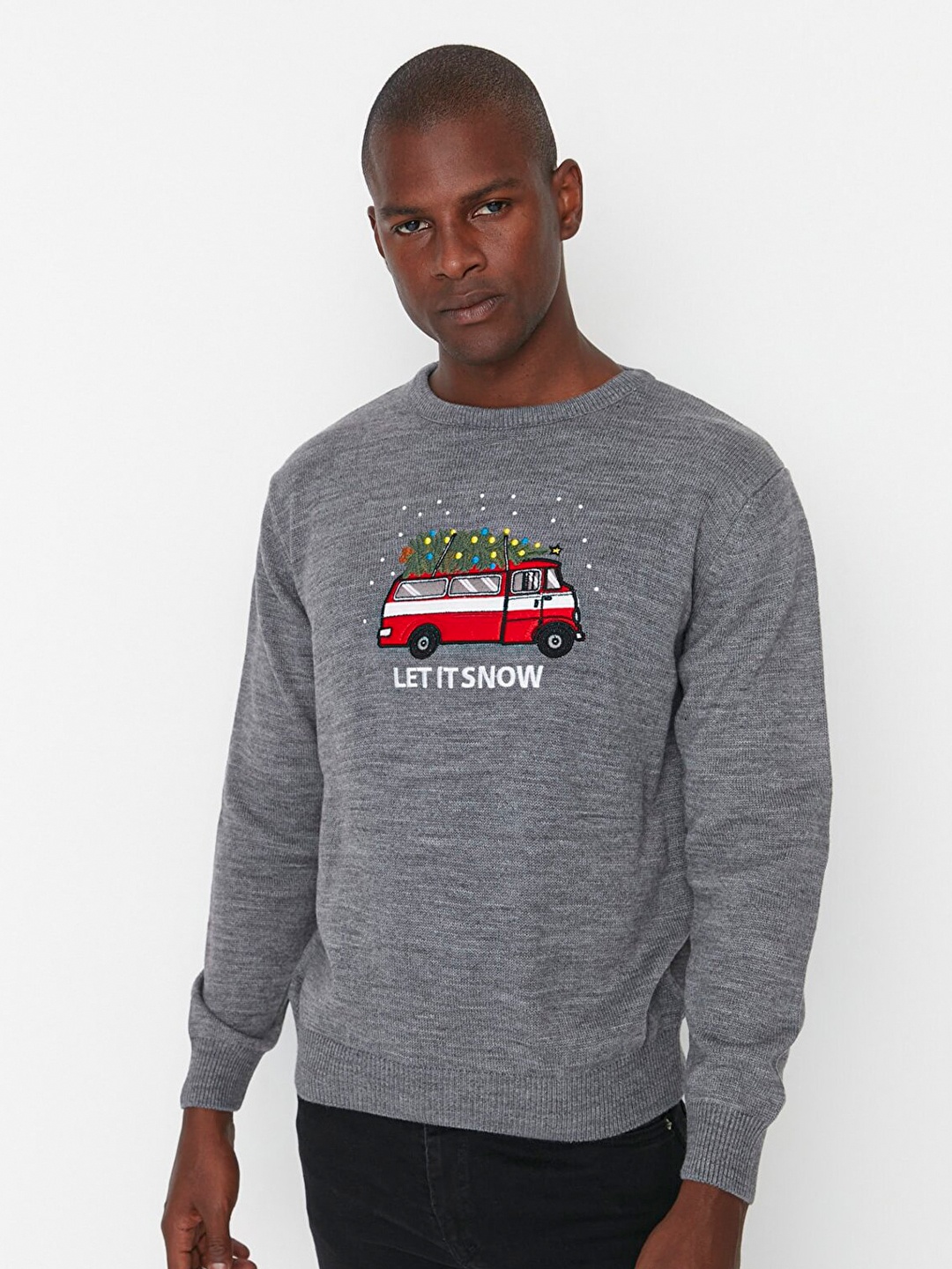 

Trendyol Men Grey Embroidered Pullover