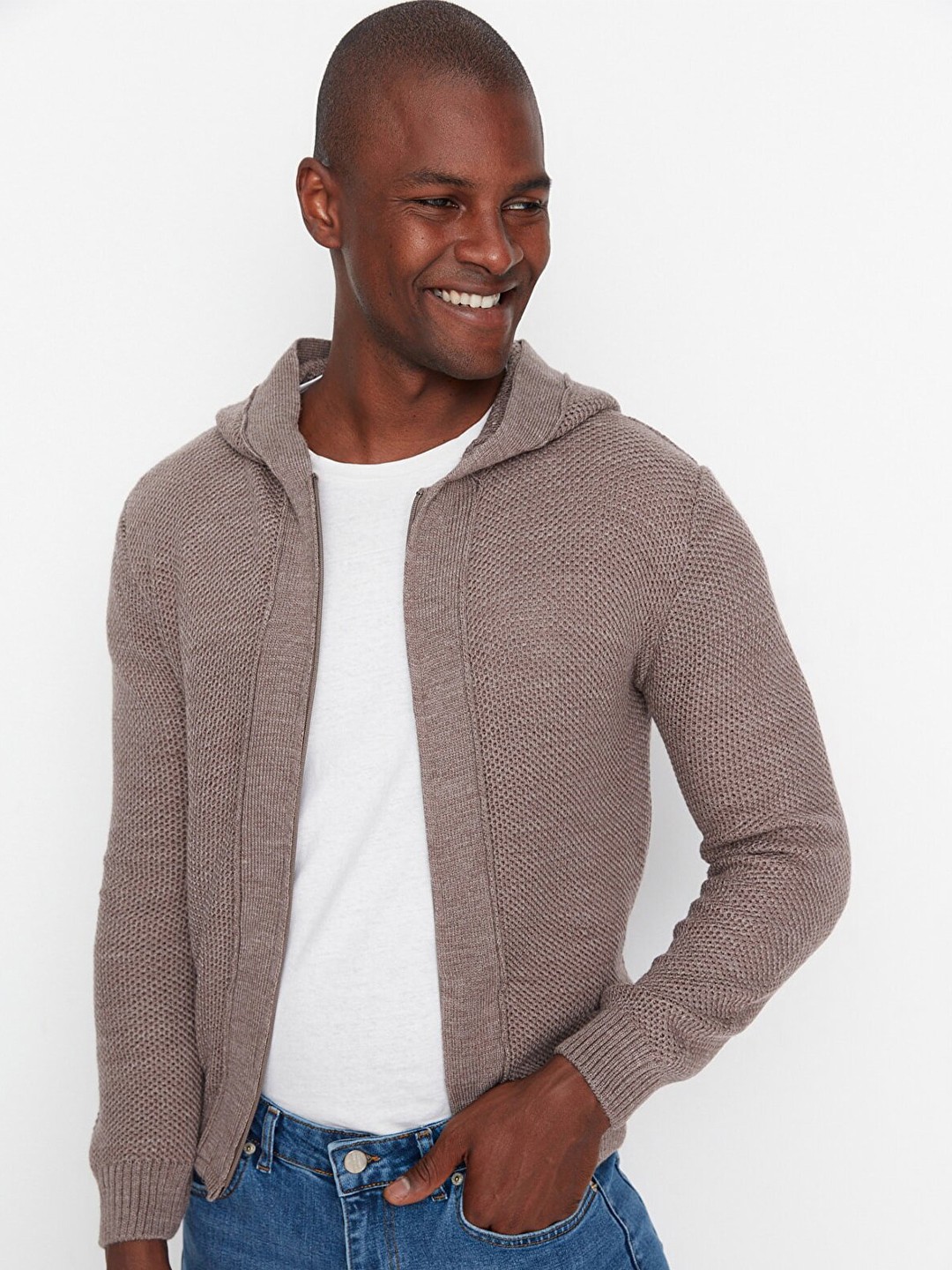 

Trendyol Men Brown Ribbed Cardigan