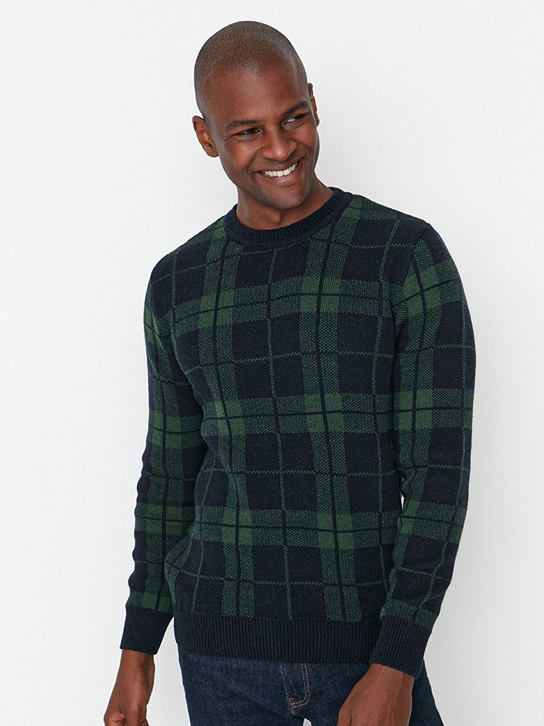 

Trendyol Men Navy Blue & Green Checked Pullover