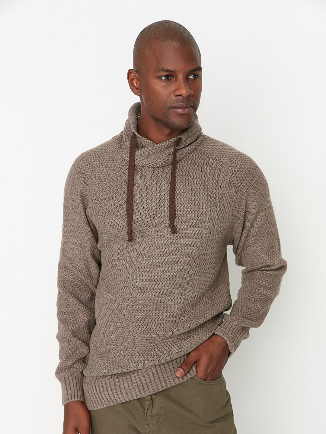 

Trendyol Men Brown Pullover