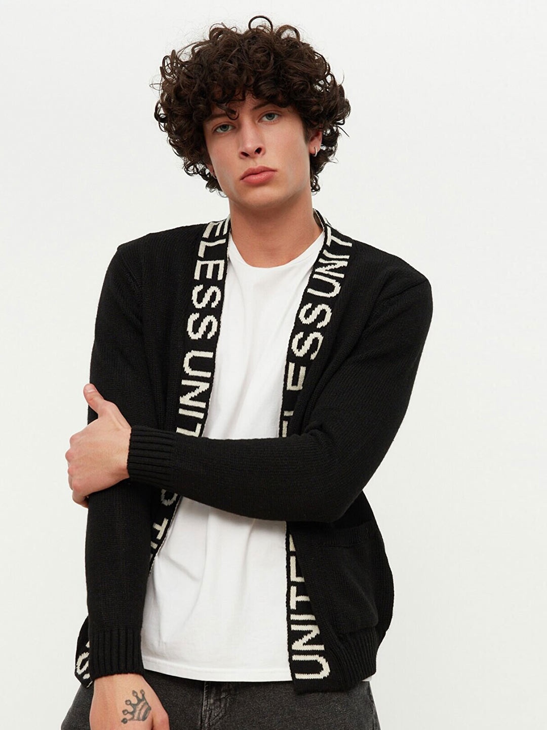 

Trendyol Men Black & White Typography Printed Sweatshirt