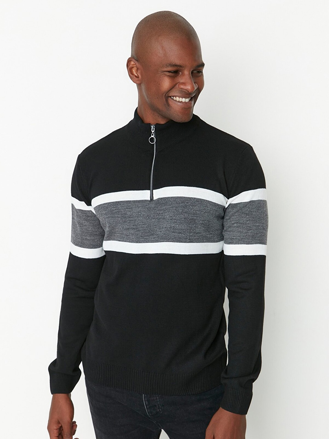 

Trendyol Men Black & White Colourblocked Pullover with Zip Detail