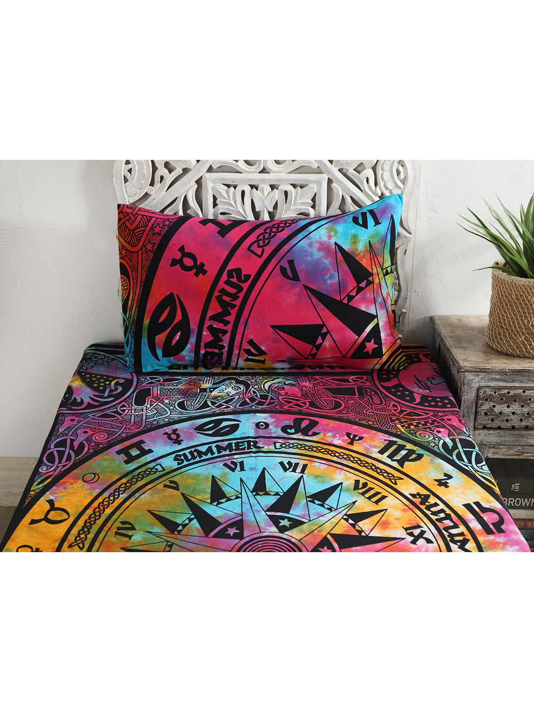 

HANDICRAFT PALACE Pink & Blue Graphic 144 TC Single Bedsheet with 1 Pillow Cover