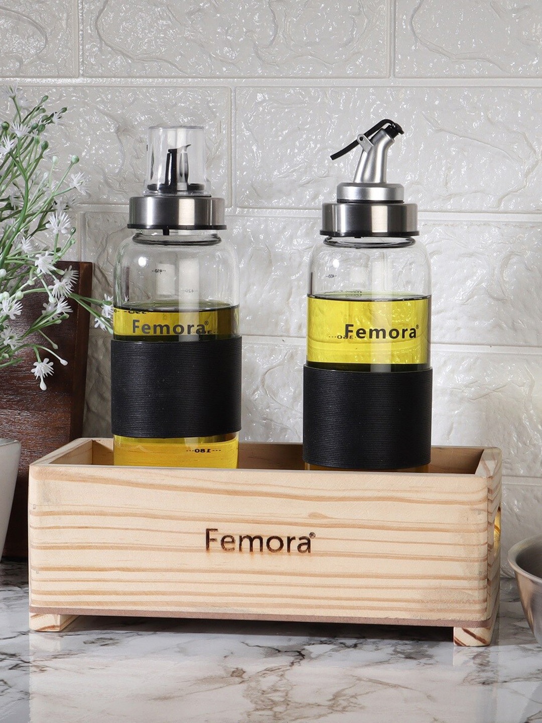 

Femora 3 Pieces of Dishwasher safe Glass Oil Dispenser With Tray, Transparent