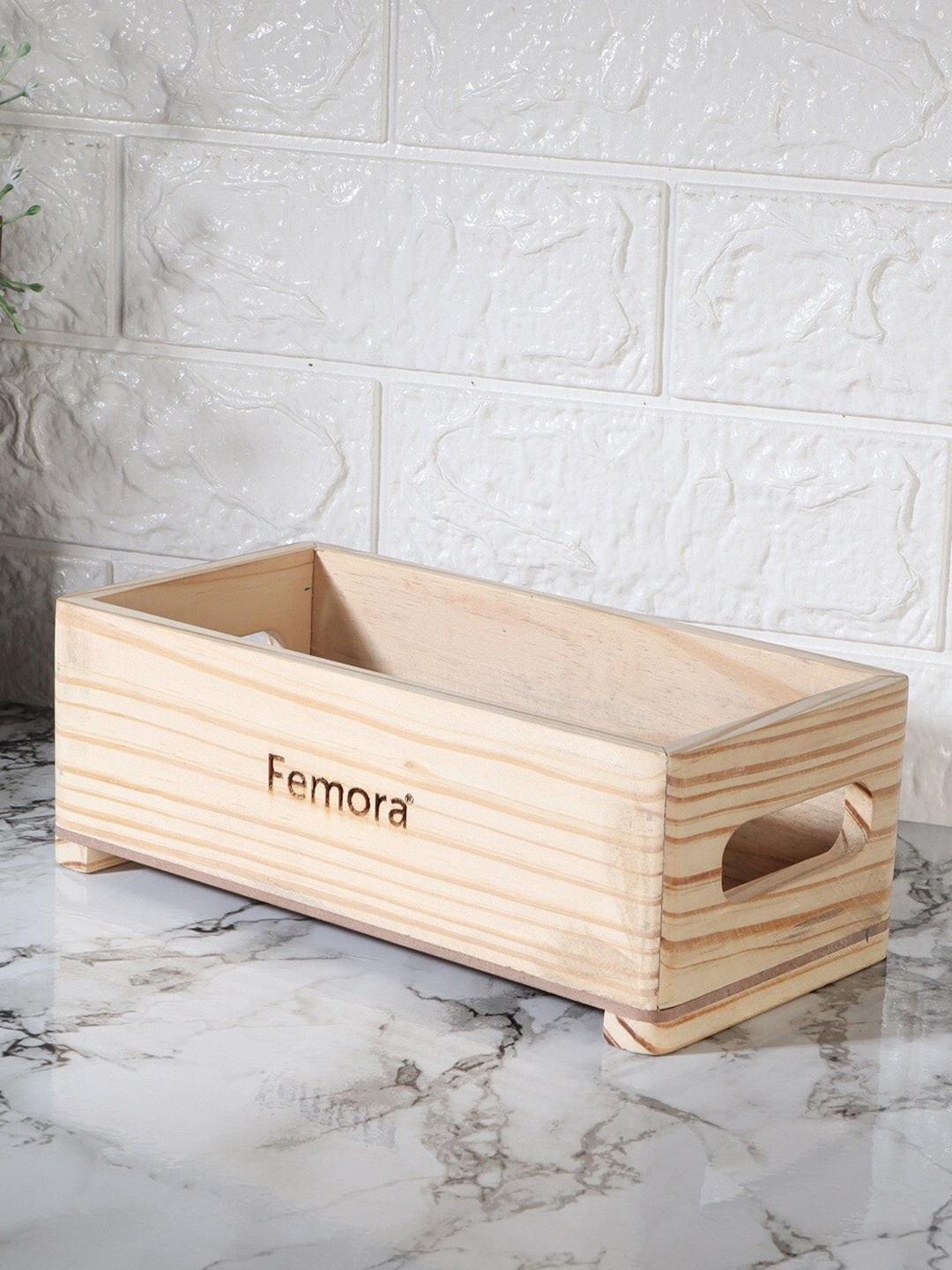 

Femora 3 Pieces of Transparent Solid Dishwasher safe Glass Jars With Wooden Tray