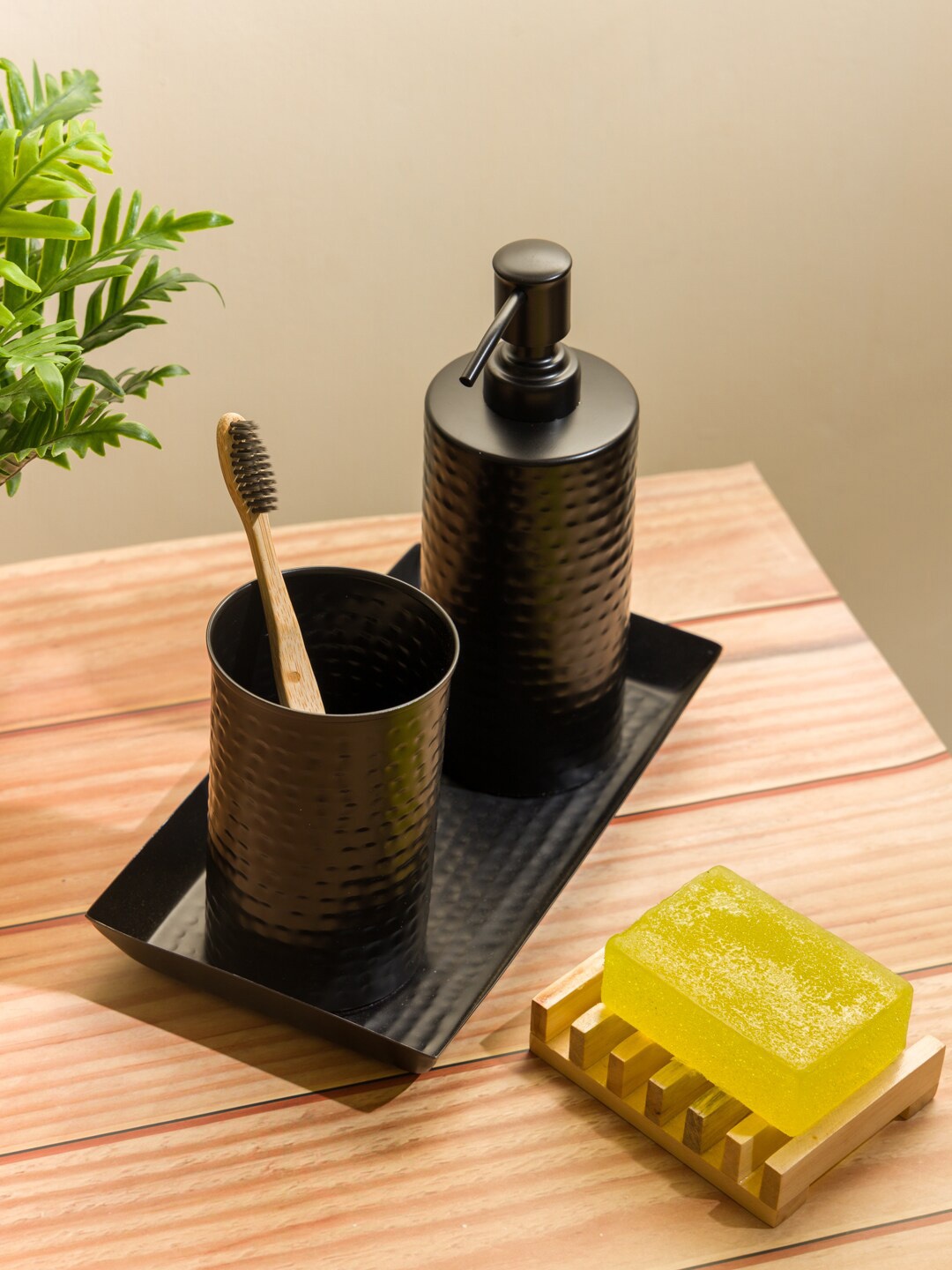 

Nautica Pack Of 3 Black Textured Bathroom Accessories
