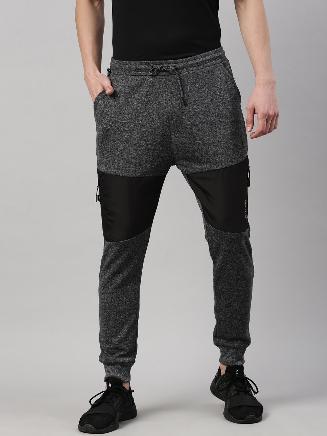 

Proline Active Men Black Solid Cotton Joggers