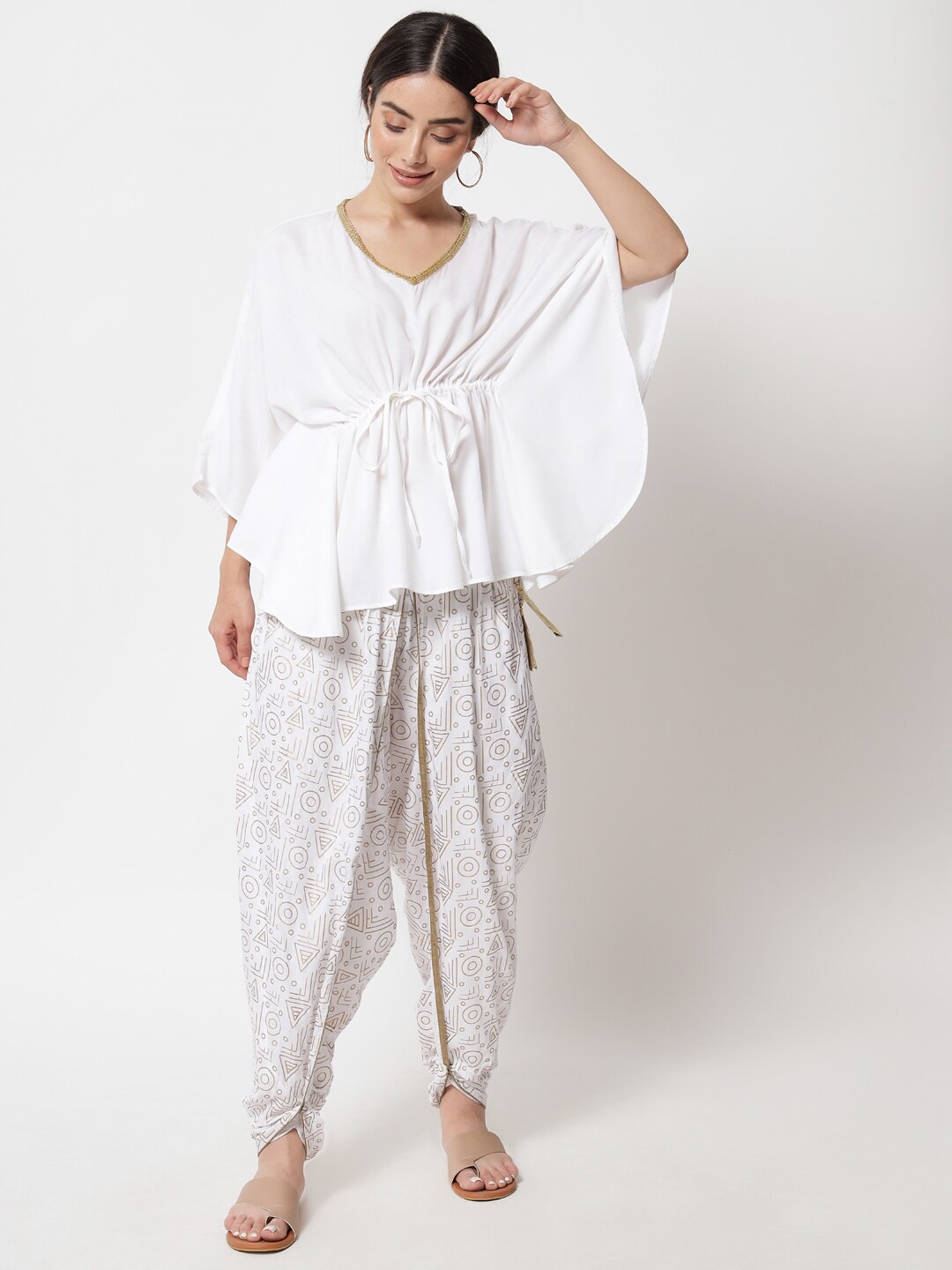 

9rasa Women White Hand Block Printed Co-Ords