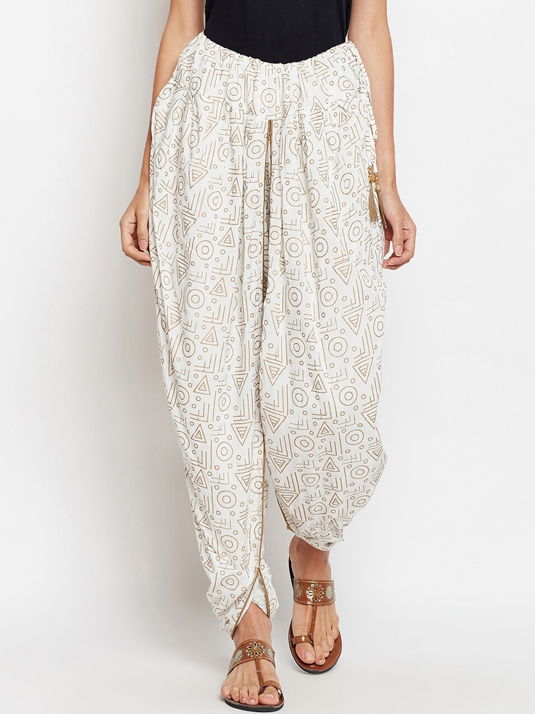 

9rasa Women White Hand Block Printed Dhoti