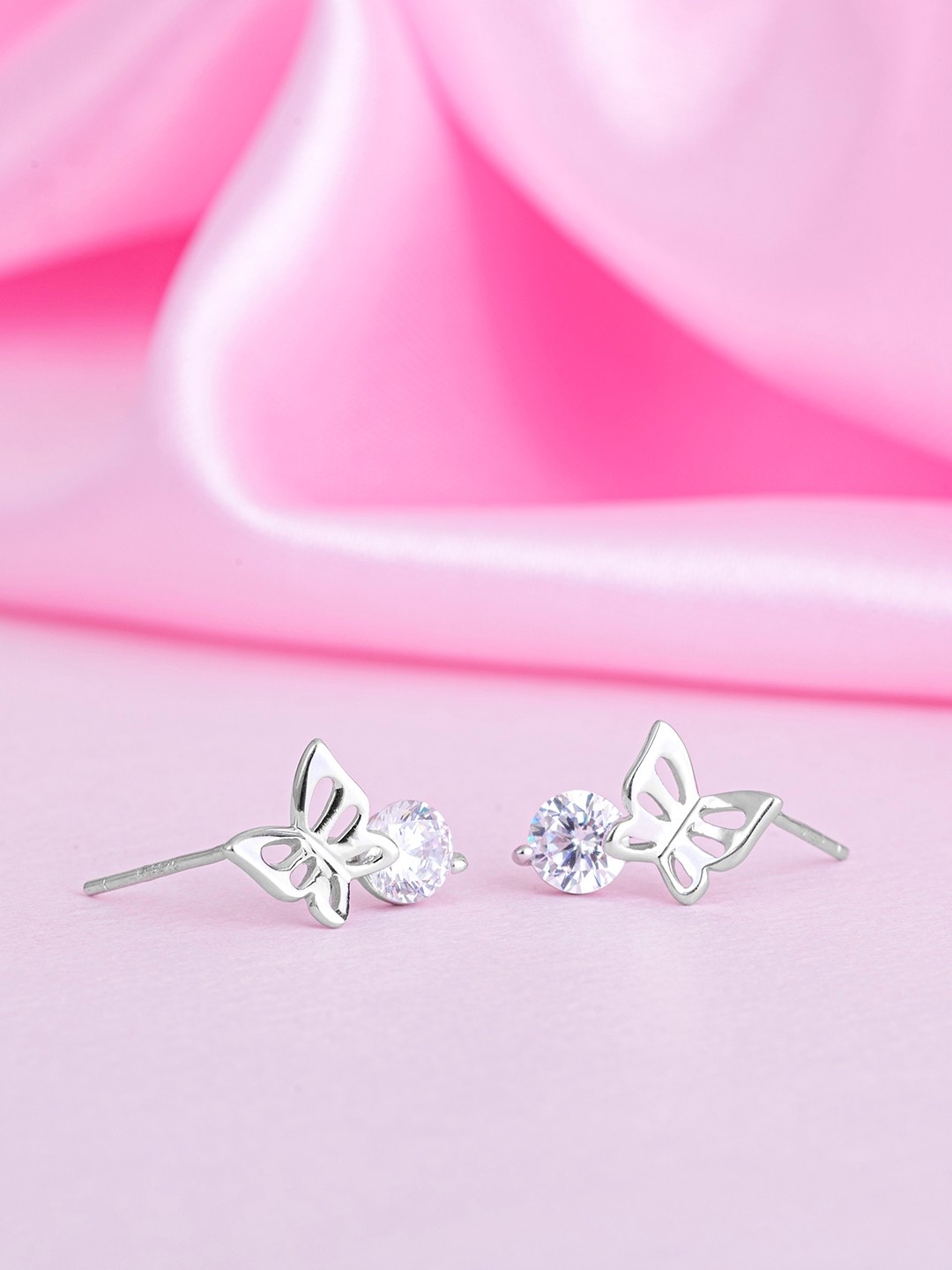 

Zavya 925 Sterling Silver Butterfly-Shaped Studs