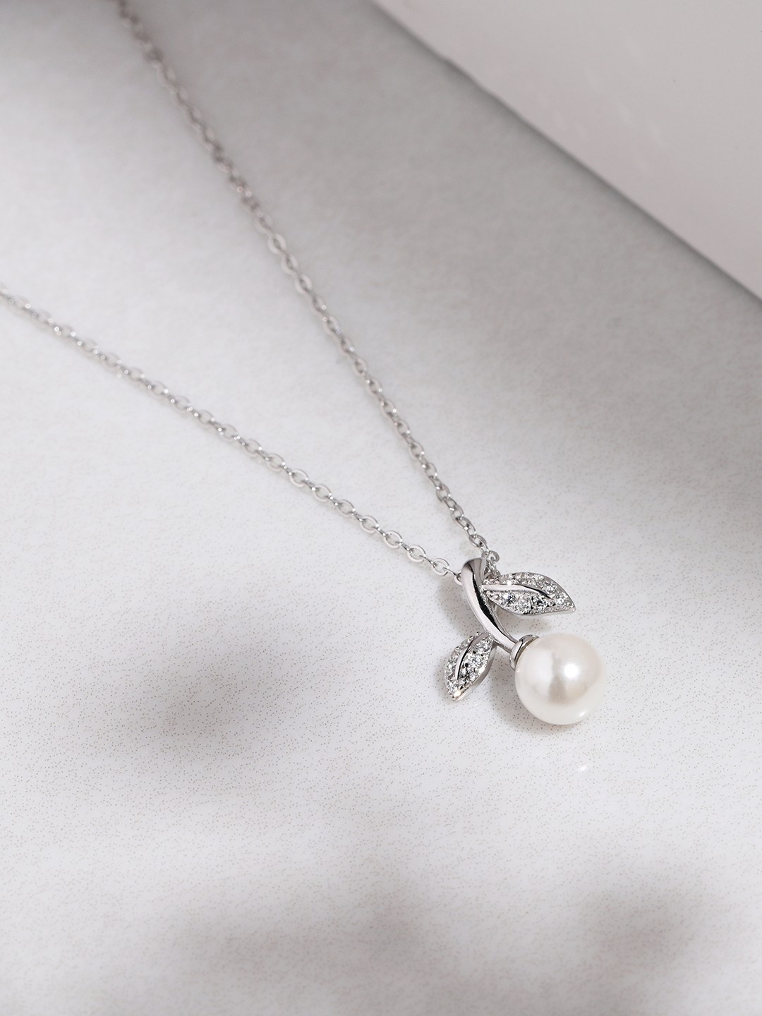 

Zavya 925 Sterling Silver Rhodium-Plated Necklace