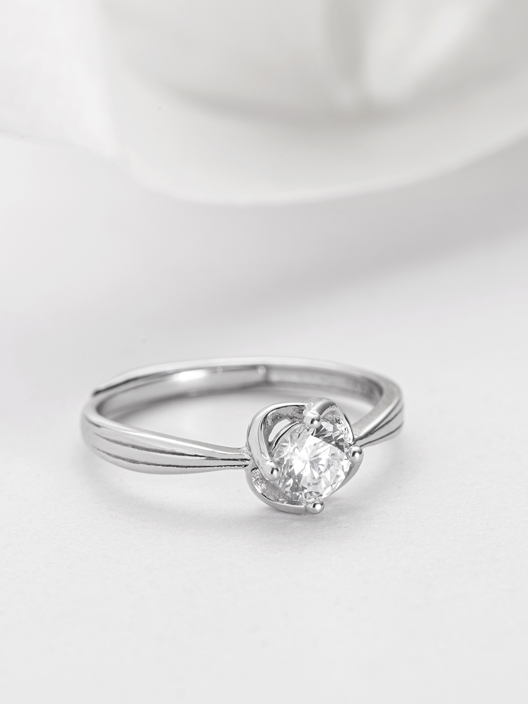 

Zavya Women 925 Sterling Silver-Toned Rhodium-Plated Ring