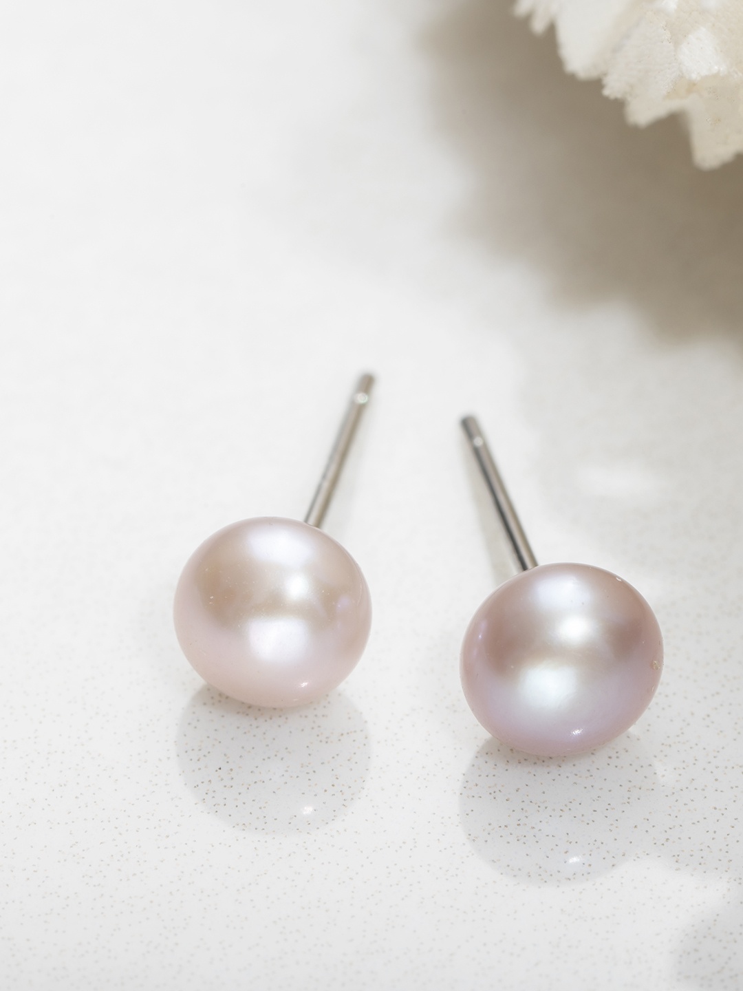 

Zavya 925 Sterling Silver Pink Spherical Studs