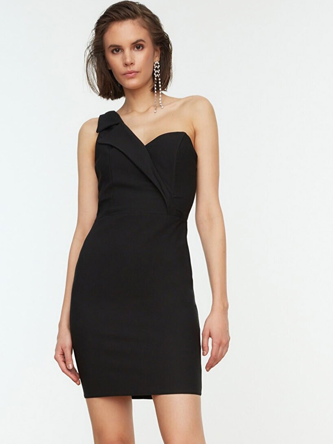 

Trendyol Women Black One Shoulder Sheath Dress