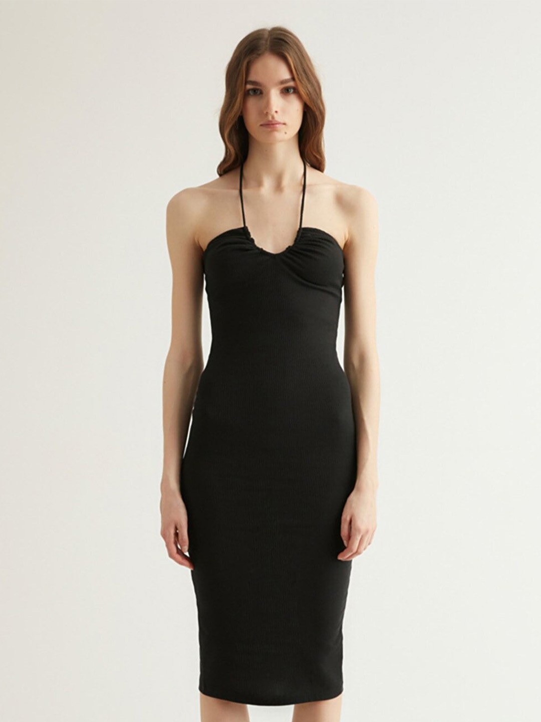 

Trendyol Women Black Halter Neck Bodycon Midi Dress